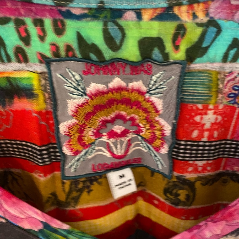 Johnny was v neck quilt shirt - Picture 7 of 7